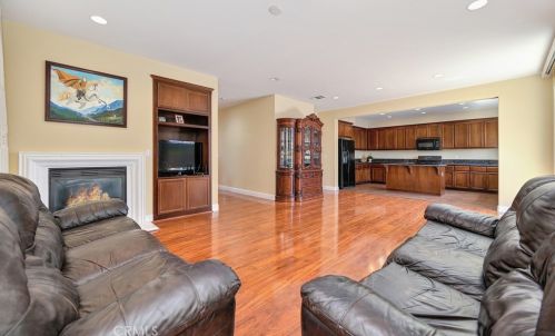 1302 Tapestry Ln, Concord CA 94520-3965 exterior