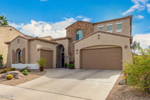 701 Indian Wells Pl, Chandler, AZ 85249-6956