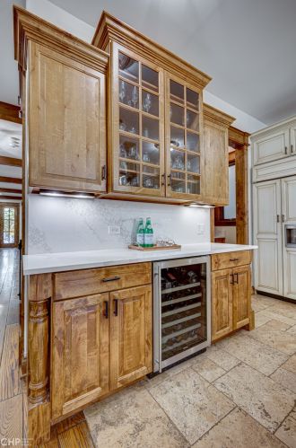 2732 Marshfield Ave, Chicago IL 60614-1016 exterior