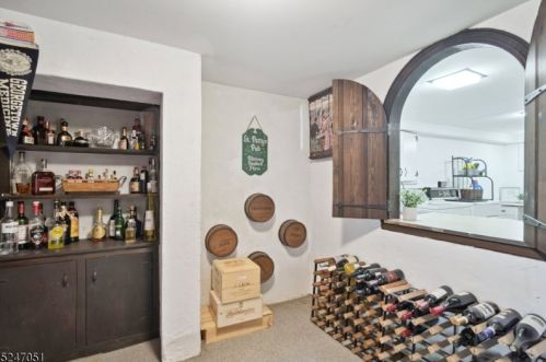 13 Cres, Maplewood NJ 07040-2708 exterior