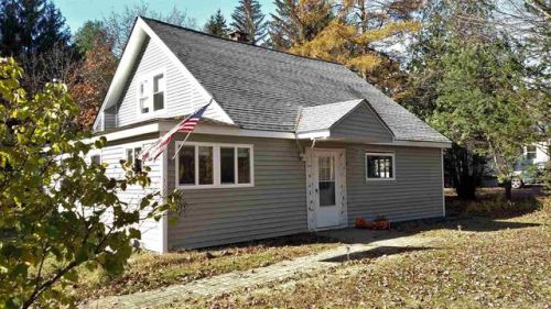 74 Village Rd, Concord, NH 03304-4434