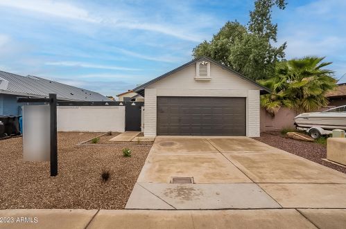 18230 17th Way, Phoenix, AZ 85022-1309