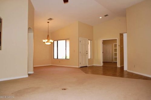 6380 Placita Divina, Tucson AZ  85750-0976 exterior