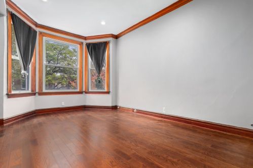 2710 Lawndale Ave, Chicago IL 60655-3312 exterior