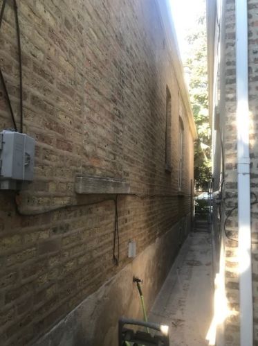 2720 Richmond St, Chicago IL 60647-1712 exterior