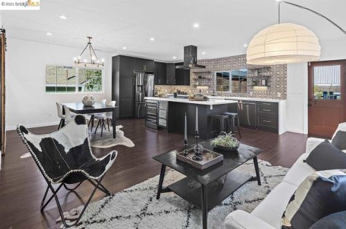 3117 Ellis St, Berkeley CA 94703-2438 exterior