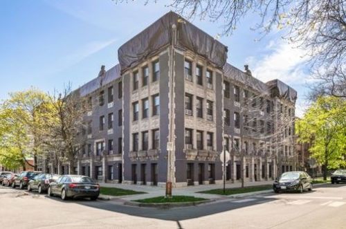 4875 Magnolia Ave, Chicago IL 60640-4756 exterior