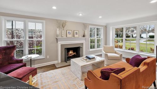 1174 Lakeside Dr, Bham MI 48009-1381 exterior