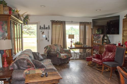 1640 M72, Kalkaska MI 49646-9771 exterior