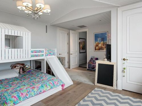 210 Cuddy Ct, Naples FL 34103-4074 exterior