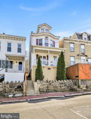 517 Pierce St, Primrose PA  17901-3429 exterior