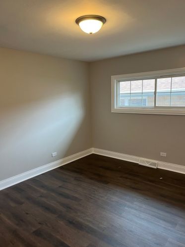 11600 Ada St, Chicago IL 60636-2914 exterior