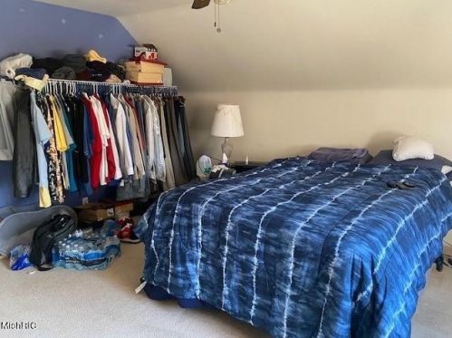 597 Creston St, Meskegon MI 49442-4167 exterior