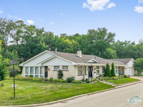 236 Irving Ave, Hillside, IL 60162-1525