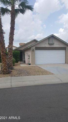 18210 17th Way, Phoenix AZ  85022-1309 exterior