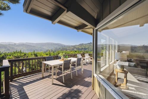 331 Lowell Ave, Mill Valley CA 94941-3845 exterior