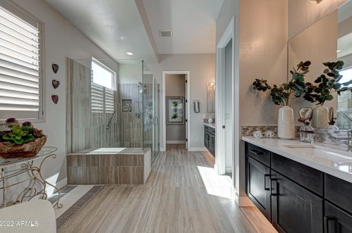 22417 29 Pl, Phoenix AZ 85040 exterior