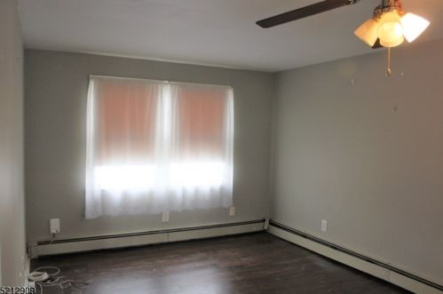 148 Columbus Ave, Hasbrouck Heights NJ 07604-1621 exterior