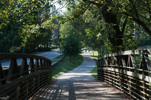 65 Barbara Ln, Atlanta GA  30327-3319 exterior