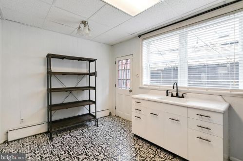 1612 Camac St, Philadelphia PA  19148-1007 exterior