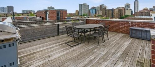 632 Barry Ave, Chicago IL 60657-7152 exterior