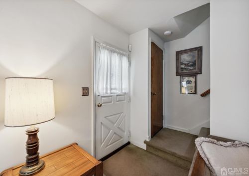 1 Chase Ave, Avenel NJ 07001-1402 exterior