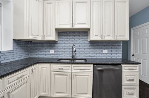 7912 Justine St, Chicago IL 60620-4333 exterior