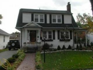 437 Maplehurst St, Detroit MI  48220-1352 exterior