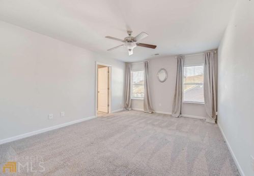 4933 Lower Elm St, Atlanta GA 30349-1677 exterior