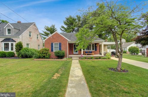 5 Lee St, Hanover, PA 17331-1923