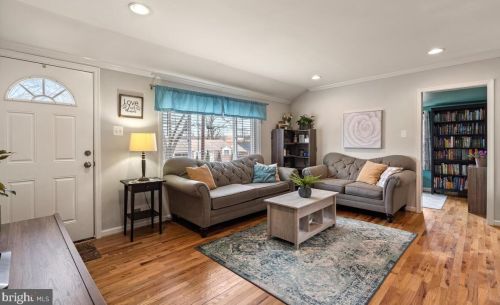 13008 Evanston St, Rockville MD 20853-3027 exterior