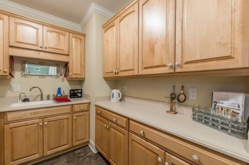 2195 Innsfail Dr, Lithonia GA 30078-5683 exterior