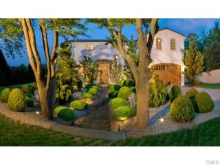 25 Sterling Dr, Westport CT  06880-6630 exterior