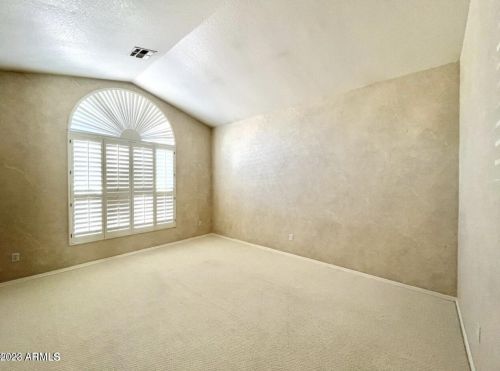 3301 Behrend Dr, Phoenix AZ  85050-3983 exterior