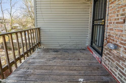 8035 Marquette Ave, Chicago IL  60617-1348 exterior