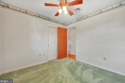 1666 Clearview Ave, Lancaster PA 17601-4308 exterior