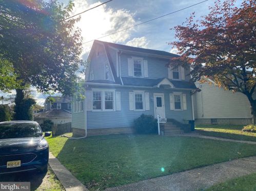 22 Ridgeway Ave, Camden, NJ 08107-1533