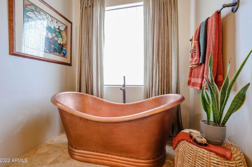 37025 33rd Ave, Phoenix AZ  85086-8740 exterior