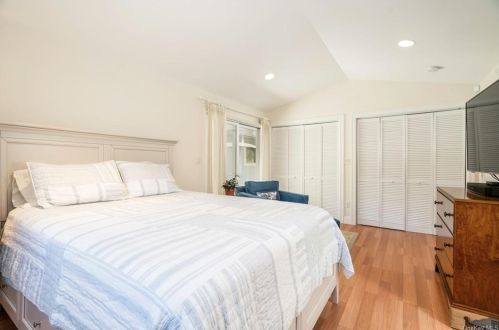 2 Whippoorwill Xing, Armonk NY 10504-1032 exterior