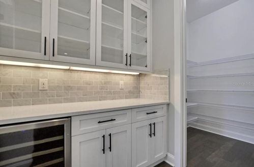 3902 Obispo St, Tampa FL 33629-7828 exterior