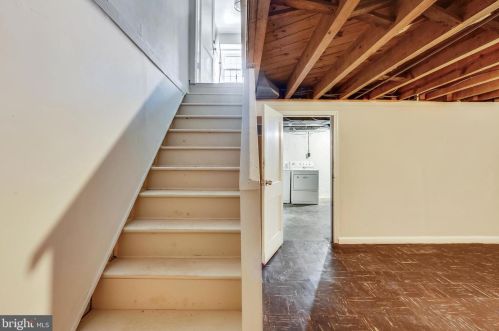 9609 Hastings Dr, Silver Spring MD 20901-3198 exterior