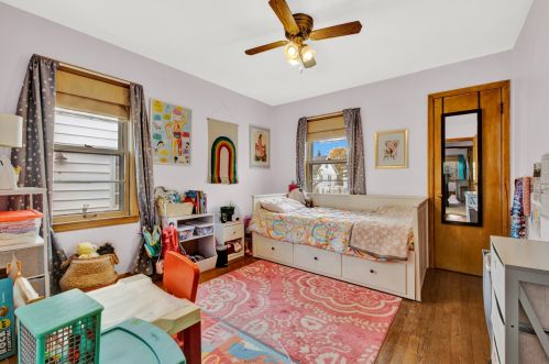 209 70, Milwaukee WI 53218-1815 exterior