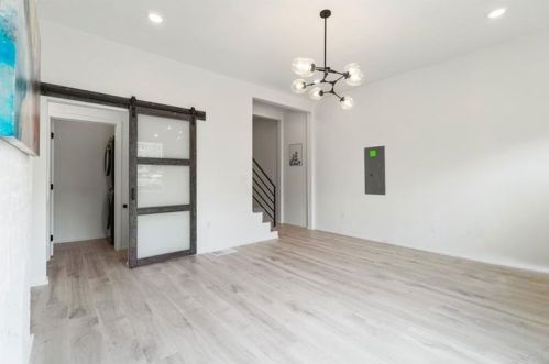 5145 Holmes St, Pittsburgh PA  15201-2433 exterior