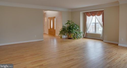 15529 Holly Grove Rd, Silver Spring MD 20905-3815 exterior