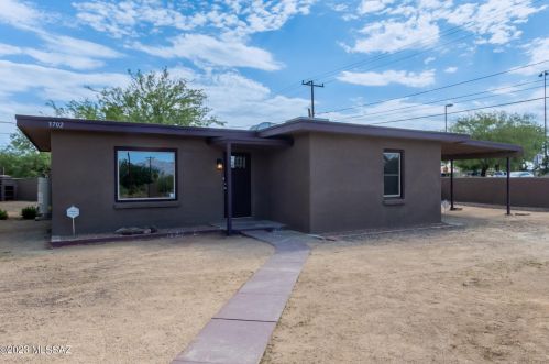 3702 Seneca St, Tucson AZ 85716-3205 exterior