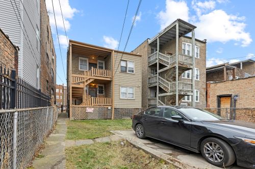 8025 Evans Ave, Chicago IL 60619-3908 exterior