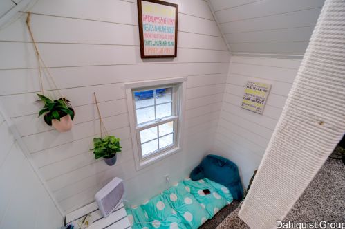 1626 Orshal Rd, Meskegon MI 49445-8804 exterior