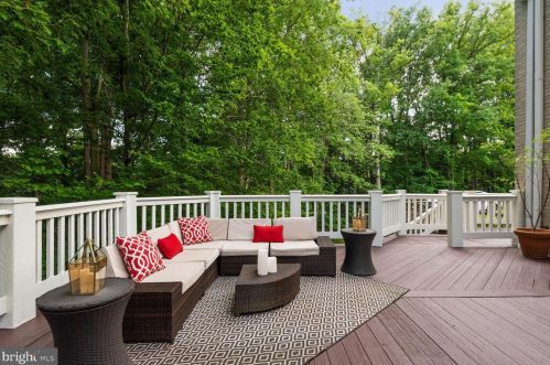 9906 Avenel Farm Dr, Rockville MD 20854-5410 exterior