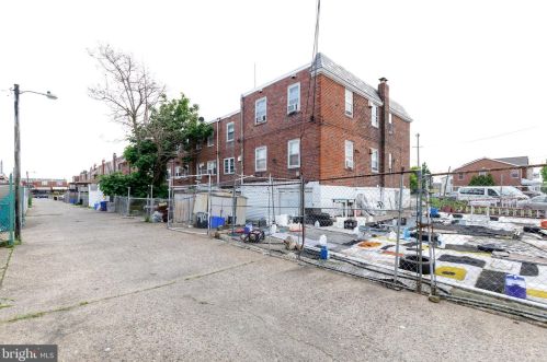 1903 30 St, Philadelphia PA 19121-1818 exterior