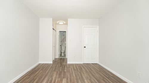 817 170th St, Bronx NY 10452-7013 exterior